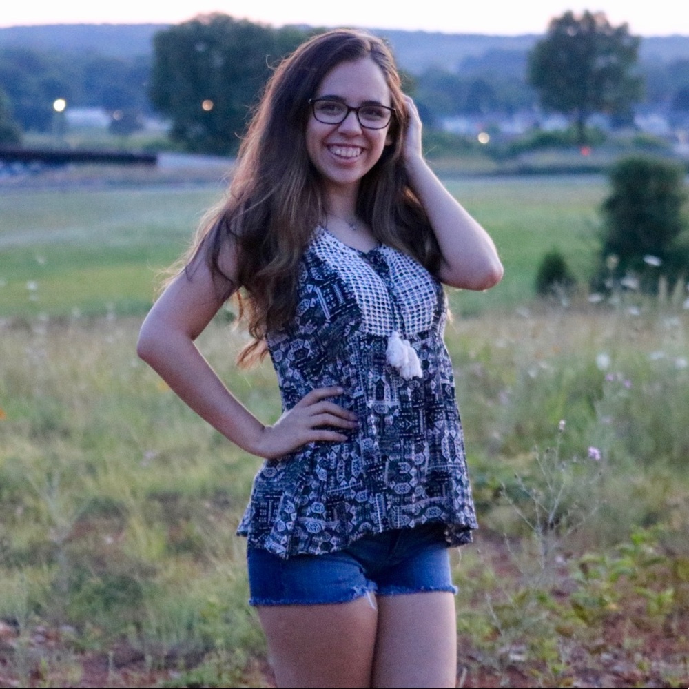Meet your Posher, Kristina